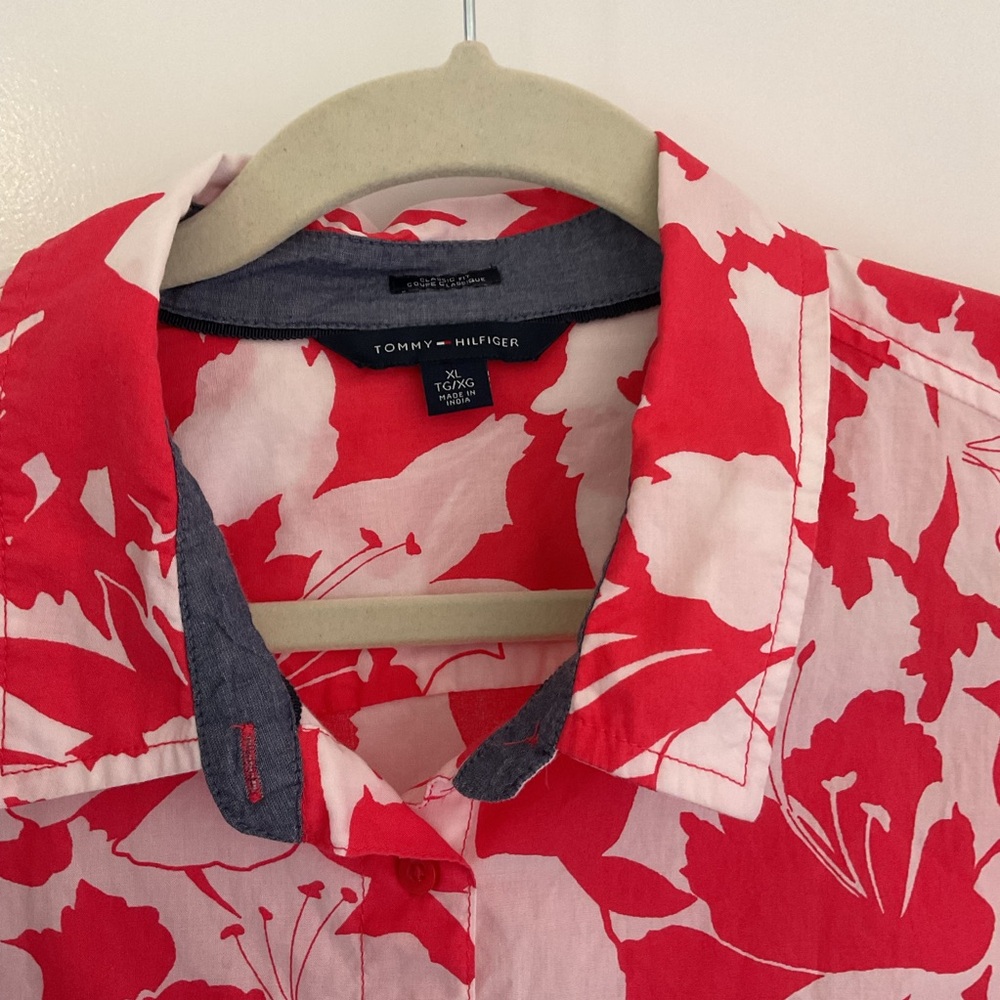 Tommy Hilfiger Bright Pink & White Hawaiian Print Button Blouse Size XL - Picture 5 of 11